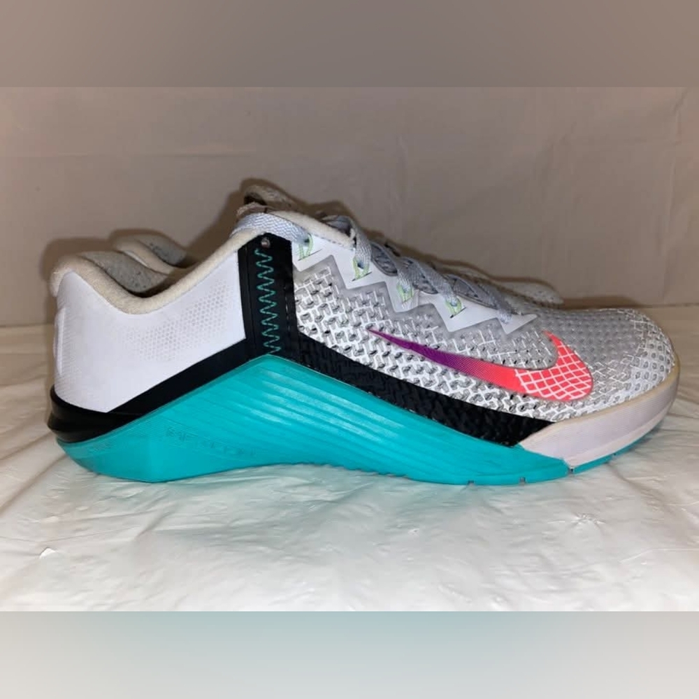 Nike Women's Metcon Sneakers